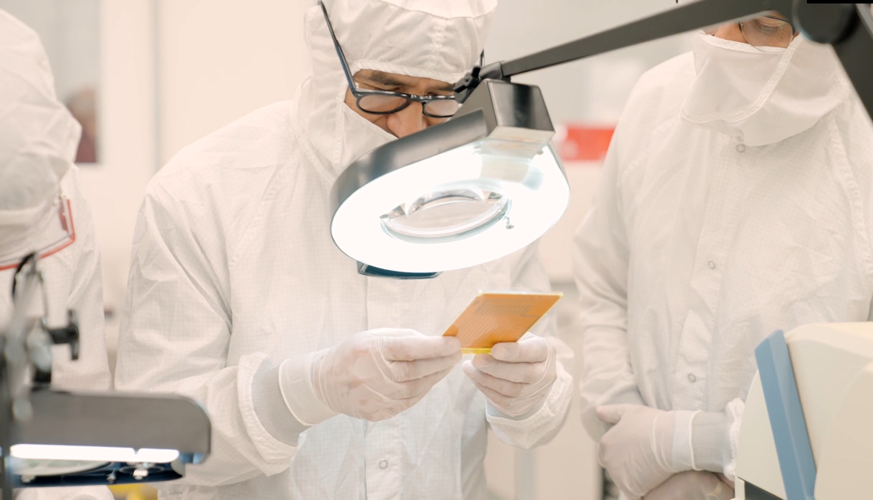 Manufacturing the digital microfluidics cartridge